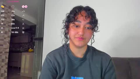 Next stream saturday night  online show from 22, 1, 2025