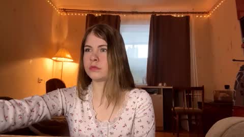 I am Amy ntmu Lets hit 10 Thumbs Up together online show from 7, 2, 2026