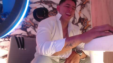 Snapshot of hiroshi_shen2 chatting on 4, 6, 2026 hirosi shen online show from 4, 6, 2026