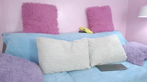 hiyakasudere_ online show from 14, 1, 2026