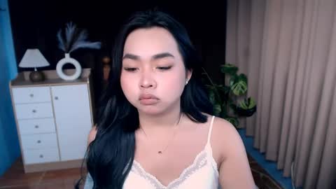 IM NEW HERE ITS ME GIA online show from 11, 3, 2026