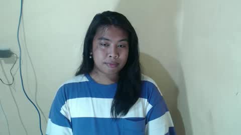 Snapshot of hoelylayla chatting on 9, 4, 2026 Layla3 online show from 9, 4, 2026