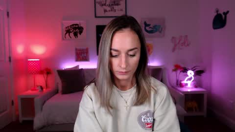 Holi Hurricane online show from 29, 9, 2025