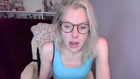 holly_bourbon online show from 31, 3, 2026