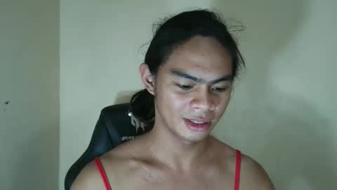 Snapshot of holly_sugar20 chatting on 1, 2, 2026 Mika Duhay Velat online show from 1, 2, 2026