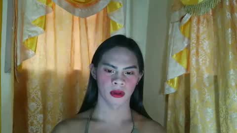 Snapshot of holly_sugar20 chatting on 15, 2, 2026 Mika Duhay Velat online show from 15, 2, 2026