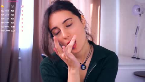 Delly online show from 14, 9, 2025