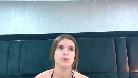 Holly online show from 3, 3, 2026