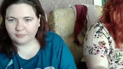 HollyXEva online show from 12, 5, 2026