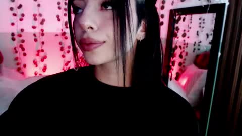 holly online show from 11, 1, 2025