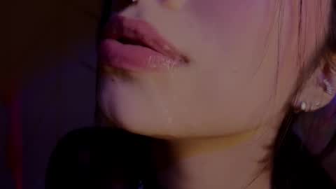 holly online show from 10, 2, 2026