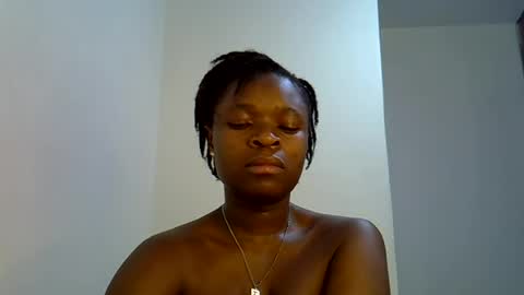 Snapshot of holy_ebony chatting on 16, 6, 2026 holy_ebony online show from 16, 6, 2026