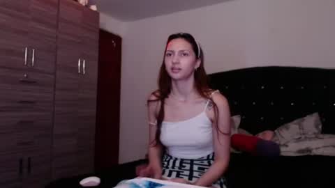 holy_julii online show from 25, 6, 2026