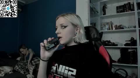 holy_mistresss online show from 20, 12, 2025