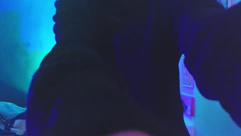      online show from 1, 10, 2025