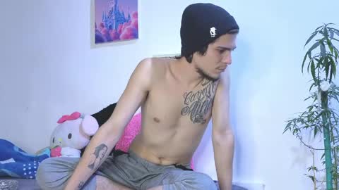 Snapshot of holy_taby_ chatting on 20, 5, 2026 online show from 20, 5, 2026