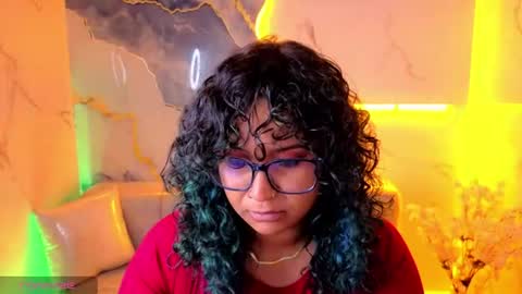 holycow_girl_tp online show from 5, 8, 2026