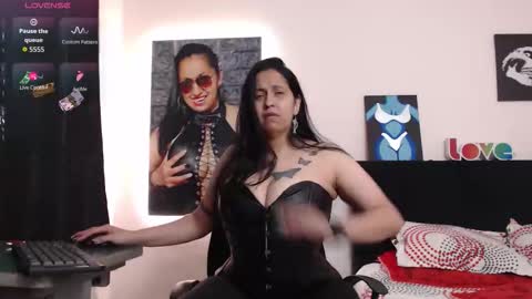 Milena online show from 25, 10, 2025