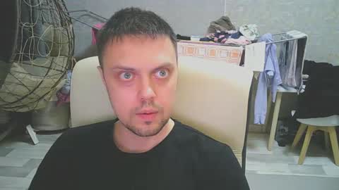 Snapshot of honesttojoy chatting on 6, 2, 2025 Henry online show from 6, 2, 2025