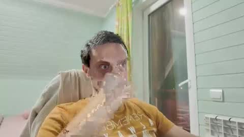 Snapshot of honesttojoy chatting on 4, 10, 2025 Henry online show from 4, 10, 2025