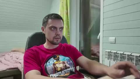 Snapshot of honesttojoy chatting on 2, 11, 2025 Henry online show from 2, 11, 2025