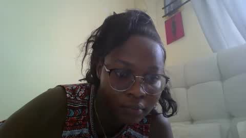 Snapshot of honevey chatting on 3, 4, 2026 Honevey online show from 3, 4, 2026