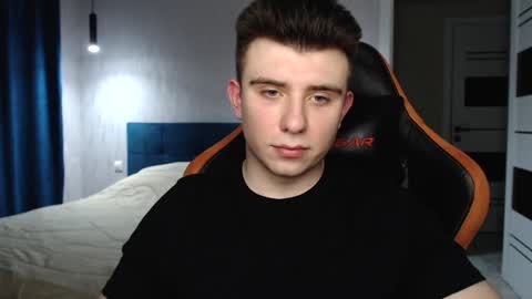 Snapshot of honey_furry chatting on 26, 12, 2024 Wolfy online show from 26, 12, 2024