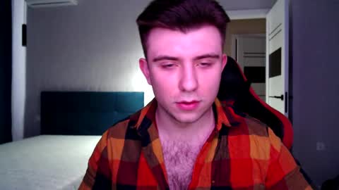 Snapshot of honey_furry chatting on 28, 2, 2025 Wolfy online show from 28, 2, 2025