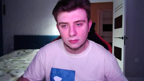 Snapshot of honey_furry chatting on 8, 2, 2026 Wolfy online show from 8, 2, 2026