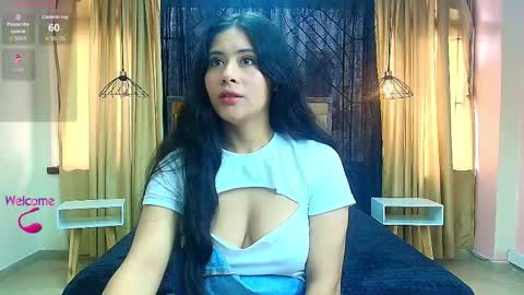 Snapshot of honey_love__ chatting on 15, 9, 2025 Honey Love online show from 15, 9, 2025