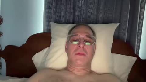 honey_man14 online show from 31, 5, 2026