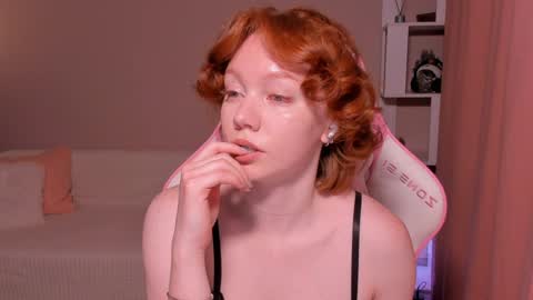 honeyautumn online show from 5, 1, 2025