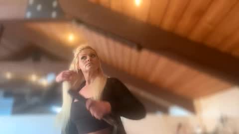 honeybuhnny online show from 3, 3, 2026