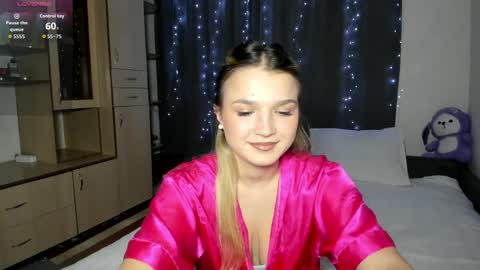 HoneyBunny  online show from 3, 4, 2026