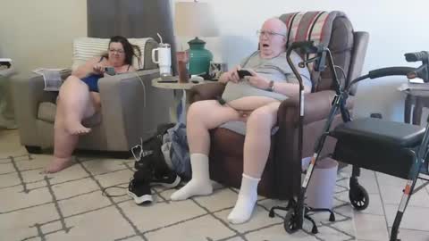 Honey online show from 28, 2, 2025