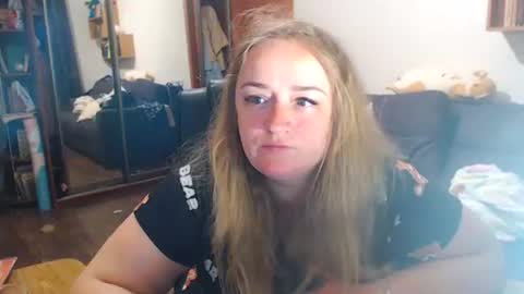 HoneydewMolly online show from 20, 5, 2026