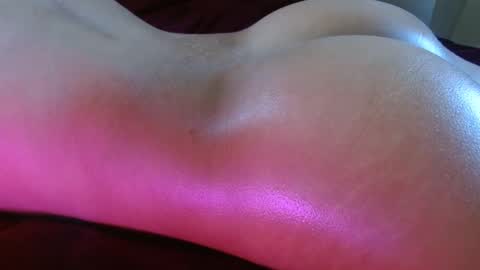 honeygoldenbaddie24 online show from 19, 9, 2025