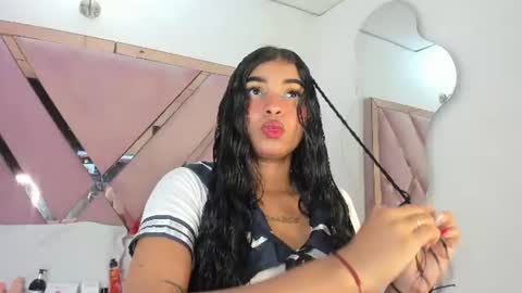 honeyht online show from 8, 7, 2026
