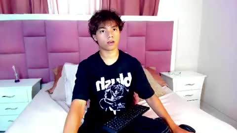 honeymoon_sariel online show from 11, 7, 2026
