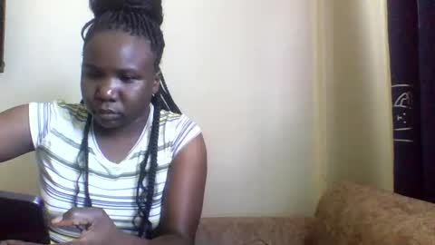 Honeymuny online show from 1, 12, 2025