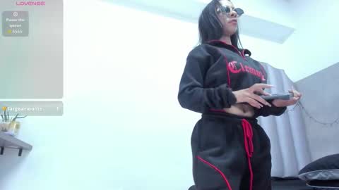 honnyy_23 online show from 13, 2, 2026