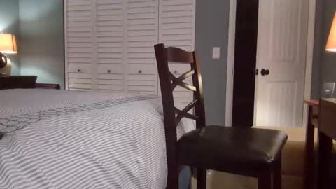 hooshung_mvers8 online show from 31, 3, 2026