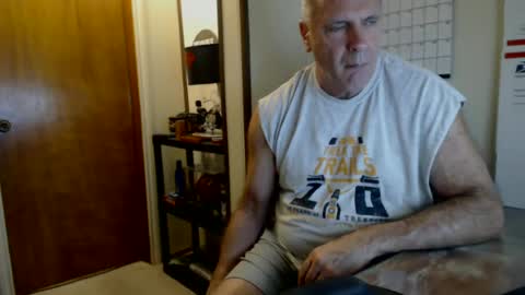Snapshot of hoosierdadddy4u chatting on 28, 6, 2026 Jayson online show from 28, 6, 2026