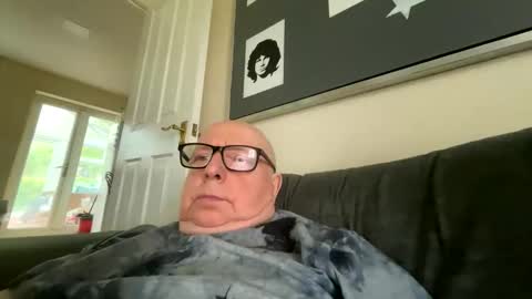 Cum suck Me off online show from 29, 3, 2026