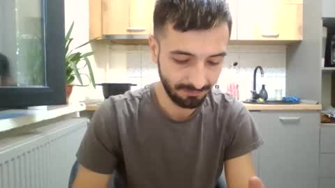 Snapshot of horny_couple9600 chatting on 24, 9, 2025 horny_couple9600 online show from 24, 9, 2025