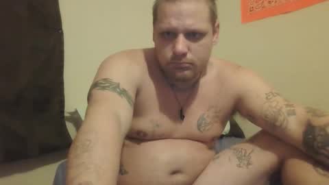 Snapshot of horny_cpl1981 chatting on 1, 11, 2025 horny_cpl1981 online show from 1, 11, 2025