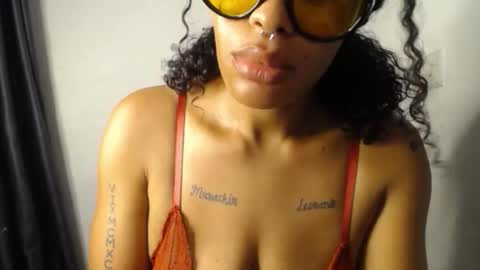 horny_ebonygirl_ online show from 10, 1, 2026