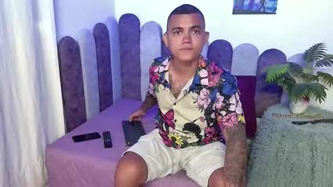 Snapshot of horny_show10 chatting on 19, 3, 2026 horny_show10 online show from 19, 3, 2026