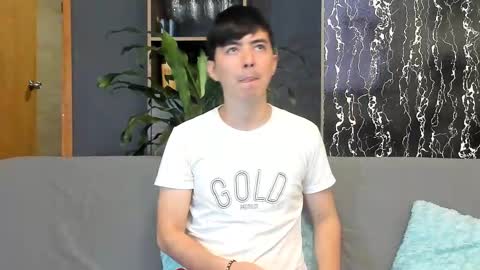 Snapshot of horny_twinks_guys chatting on 11, 9, 2025 Alex and Camilo online show from 11, 9, 2025