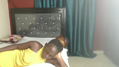 Bella online show from 10, 1, 2025